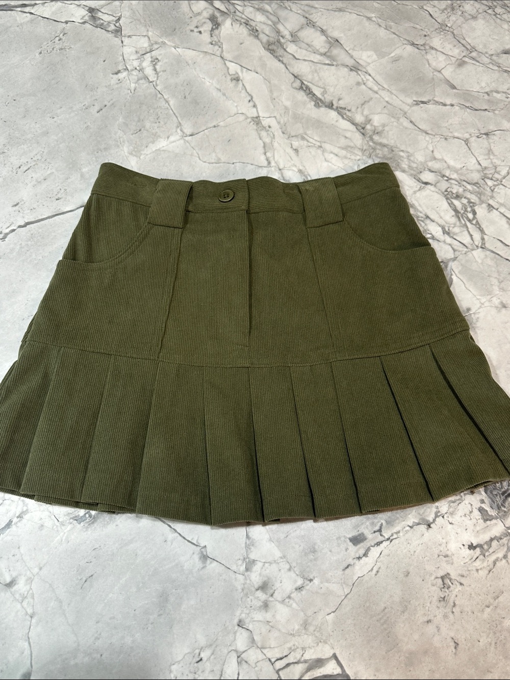 NWOT! SINCERELY JULES Olive Pleated Corduroy Mini Skirt